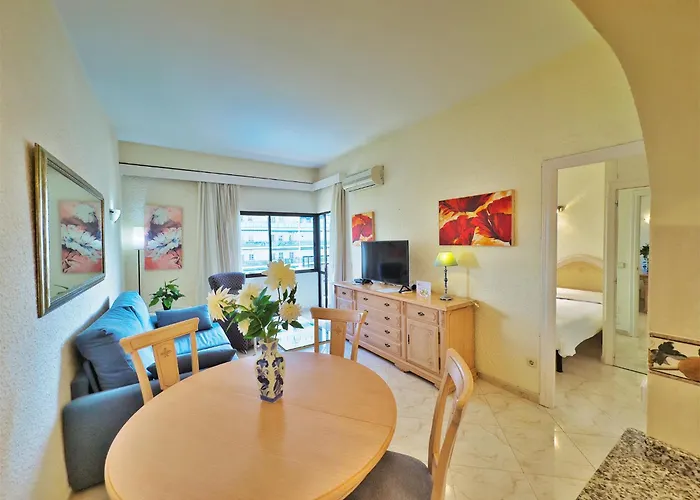 Skol 526 Apartmán Marbella